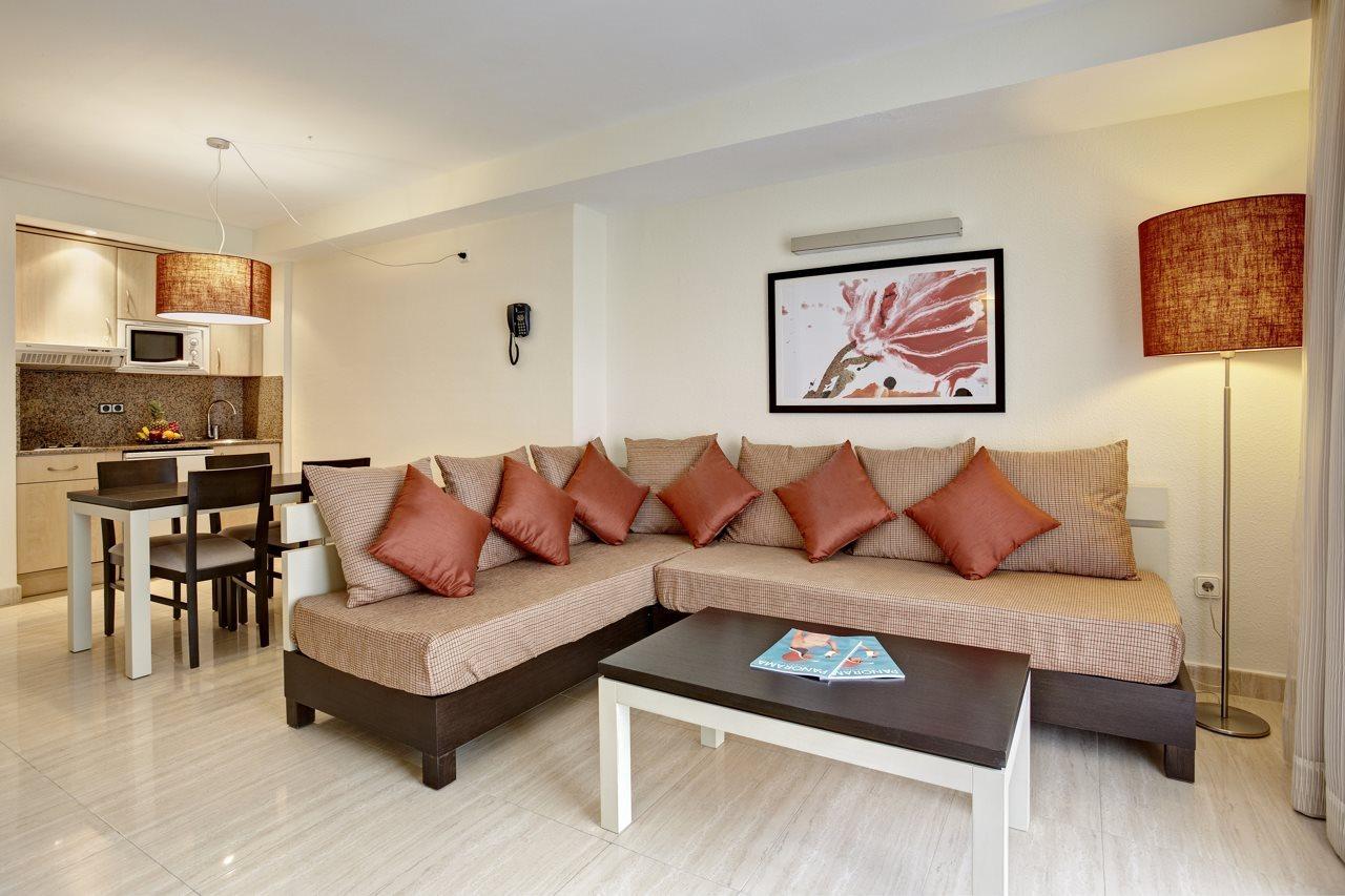 Grupotel Santa Eularia & Spa - Adults Only Santa Eularia des Riu Zewnętrze zdjęcie